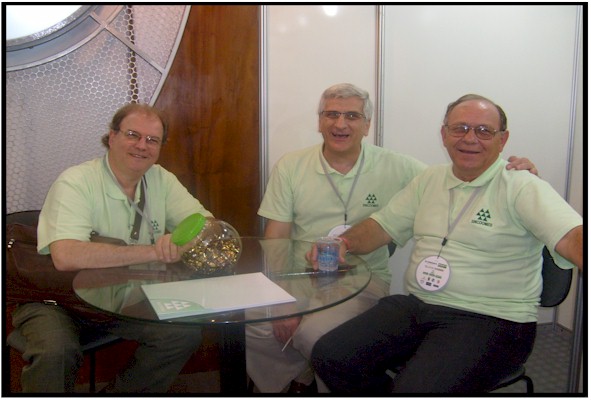 Dr. José Mauro, Dr. José Roberto e Dr. Luiz Derli Tolotti.